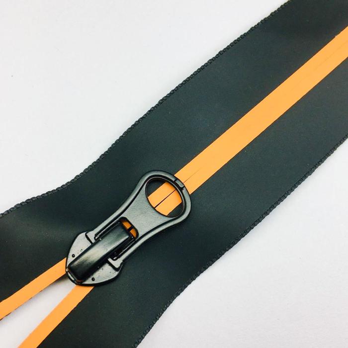 Молния водостойкая, неразъёмная, матовая №7В5, размер 16 см
Молния водостойкая, неразъёмная, матовая №7В5, размер 16 см