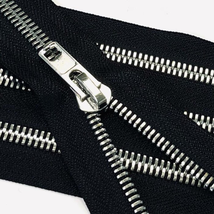 Молния №1, разъёмная, 50 см, цвет чёрный
Молния №1, разъёмная, 50 см, цвет чёрный