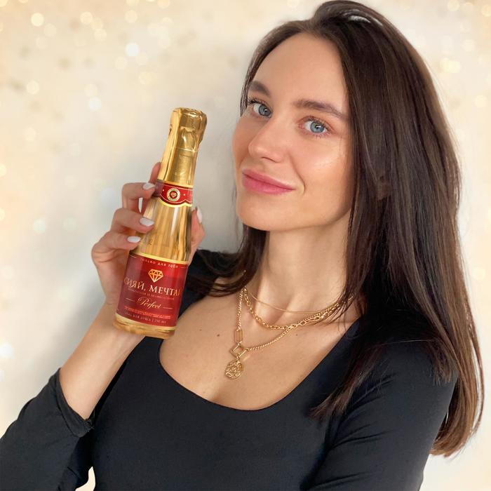 Гель для душа во флаконе шампанское «С 8 Марта!», 250 мл, аромат шампанского 
Гель для душа во флаконе шампанское «С 8 Марта!», 250 мл, аромат шампанского