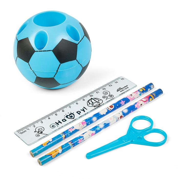 фото Набор настольный детский "футбольный мяч", из 5 предметов: 2 карандаша, линейка, ножницы, подставка, микс calligrata