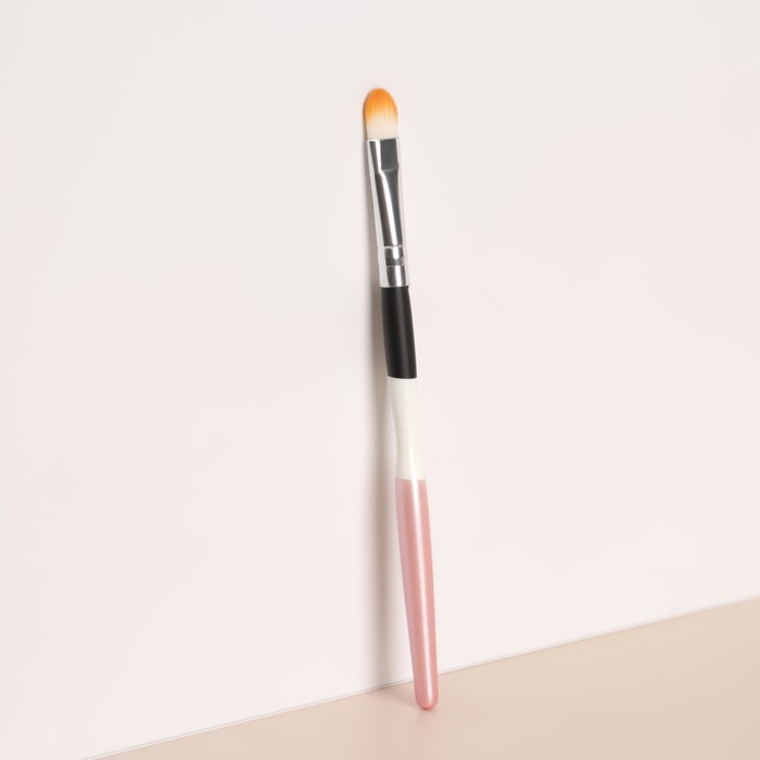 Кисть для макияжа «Perfection», 13 см, разноцветная
Кисть для макияжа «Perfection», 13 см, разноцветная