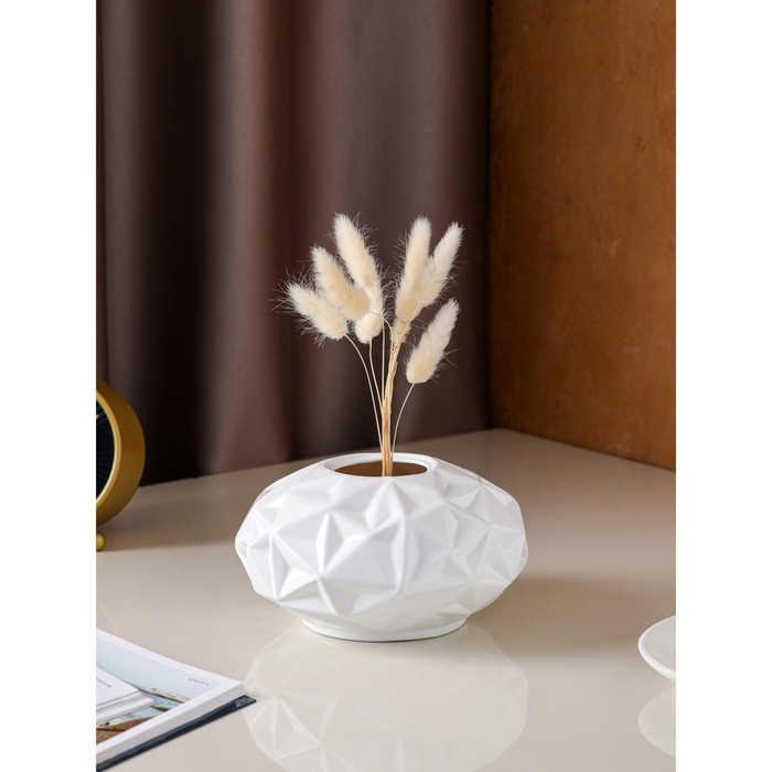 Ваза керамическая "Латина", настольная, белая, 10 см
Ваза керамическая "Латина", настольная, белая, 10 см