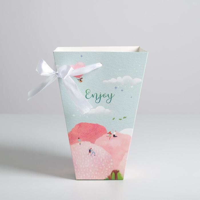 Переноска для цветов на лентах Enjoy, 17 х 25 х 9 см
Переноска для цветов на лентах Enjoy, 17 х 25 х 9 см