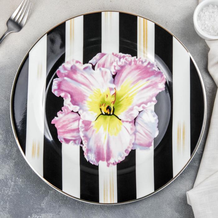 Тарелка подстановочная «Вернисаж», 31×2,3 см
Тарелка подстановочная «Вернисаж», 31×2,3 см