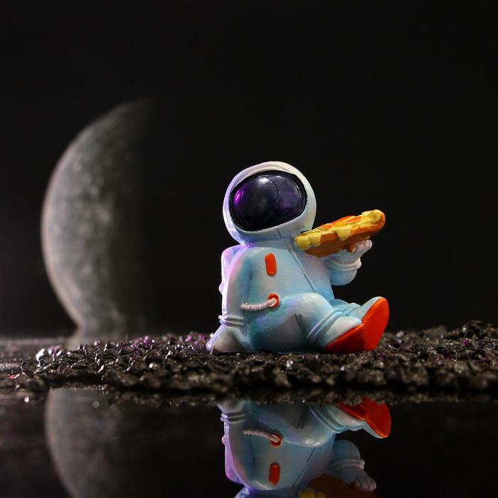 Фигурка «Неземная пицца», 5 х 5 см
Фигурка «Неземная пицца», 5 х 5 см