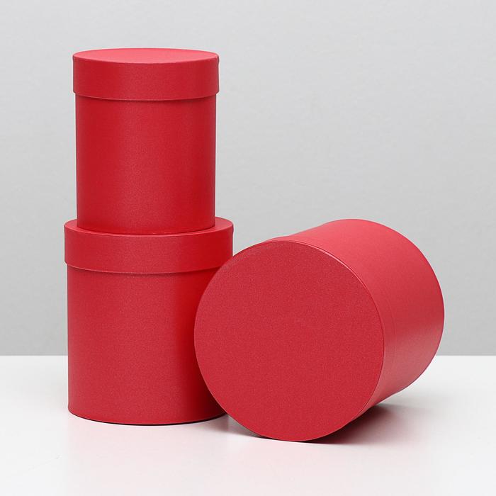 Набор коробок 3 в 1, императорский красный, 16 х 15 х 15 - 14 х 13 х 13 см
Набор коробок 3 в 1, императорский красный, 16 х 15 х 15 - 14 х 13 х 13 см