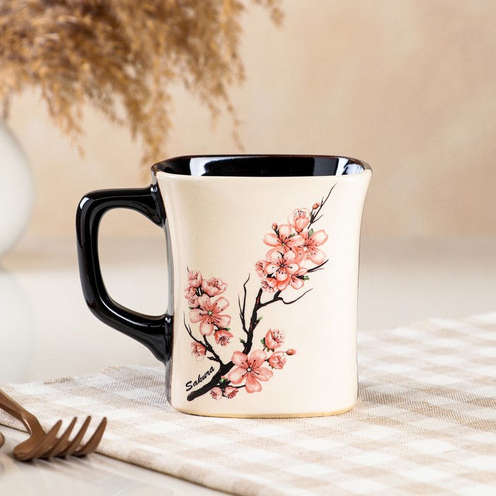 Кружка "Квадрат", бело-коричневая, цветы, керамика, 0.4 л
Кружка "Квадрат", бело-коричневая, цветы, керамика, 0.4 л