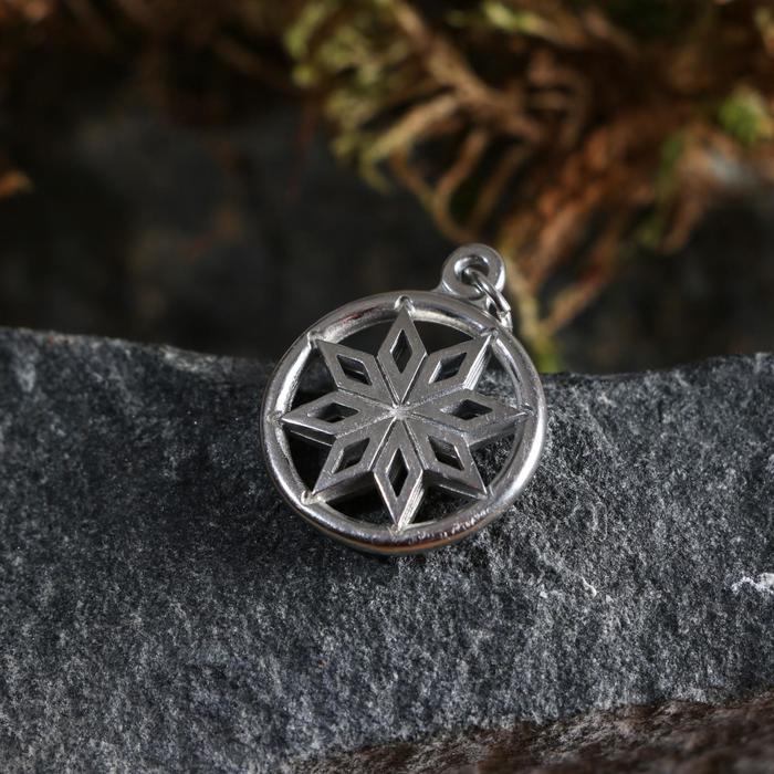 Оберег "Алатырь", металл пьютер, художественное литье, d = 18 мм
Оберег "Алатырь", металл пьютер, художественное литье, d = 18 мм