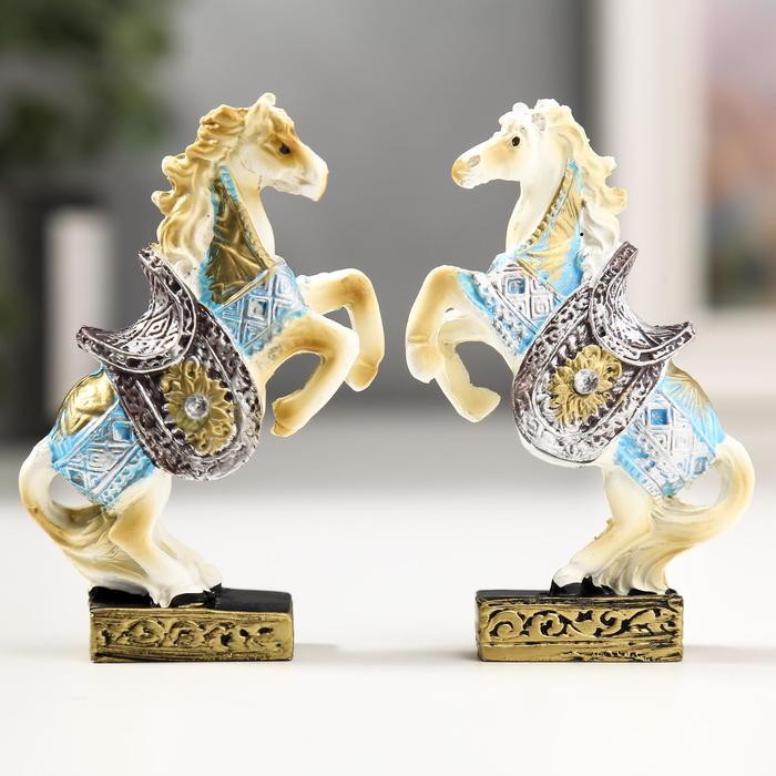 Сувенир полистоун "Конь на дыбах в синих рыцарских доспехах" МИКС 7,5х4,5х1,6 см
Сувенир полистоун "Конь на дыбах в синих рыцарских доспехах" МИКС 7,5х4,5х1,6 см