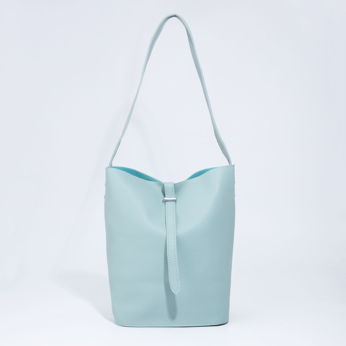 Сумка женская, отдел на клапане, цвет голубой
Сумка женская, отдел на клапане, цвет голубой