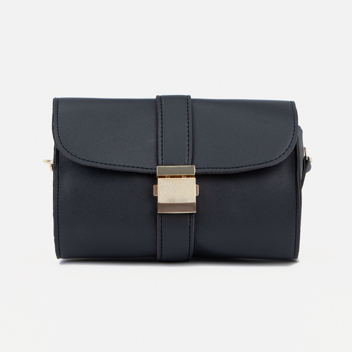 Сумка-мессенджер на клапане, длинный ремень, цвет чёрный
Сумка-мессенджер на клапане, длинный ремень, цвет чёрный