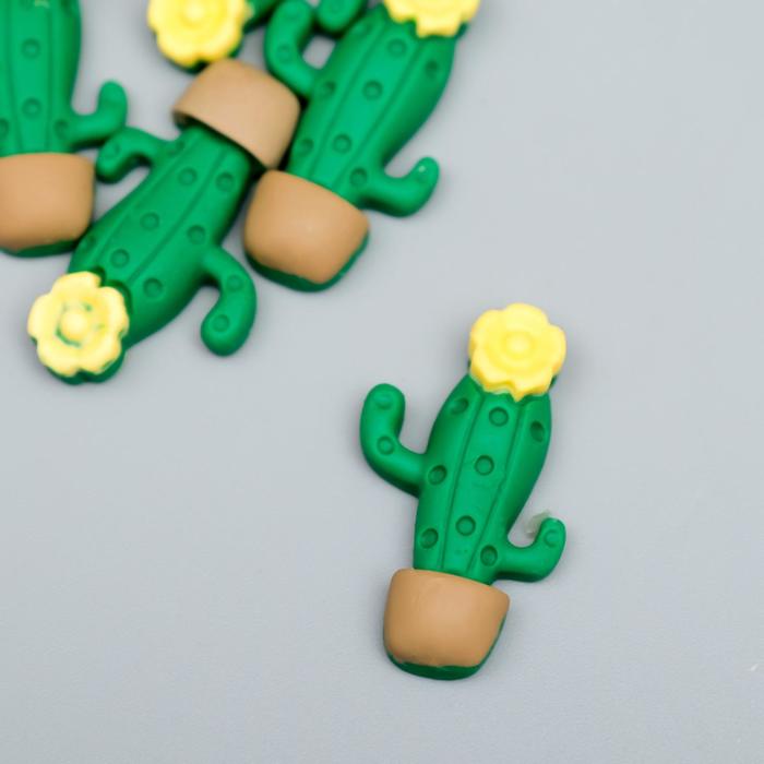 Декор для творчества пластик "Кактус цветущий в горшочке" набор 10 шт 2,8х1,7 см
Декор для творчества пластик "Кактус цветущий в горшочке" набор 10 шт 2,8х1,7 см