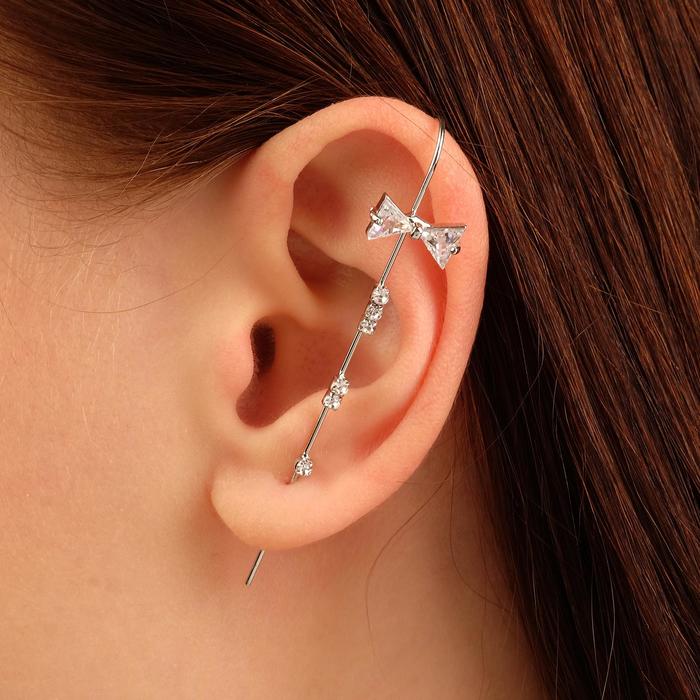 Серьга "Каффа" булавка, бантики, цвет белый в серебре
Серьга "Каффа" булавка, бантики, цвет белый в серебре