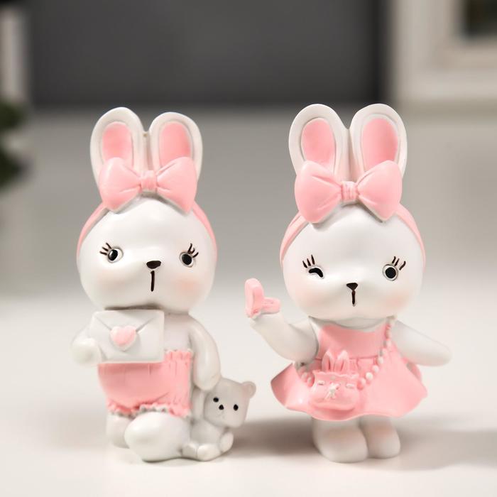 Сувенир полистоун "Нарядный зайка" МИКС 7,5х4х2 см
Сувенир полистоун "Нарядный зайка" МИКС 7,5х4х2 см