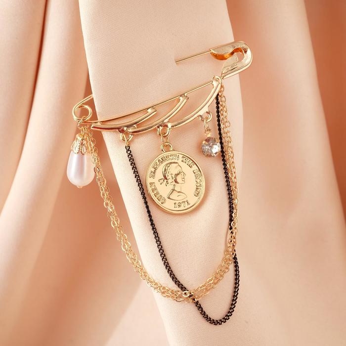 Булавка с цепочками "Монета", 5,5см, цвет белый в золоте
Булавка с цепочками "Монета", 5,5см, цвет белый в золоте