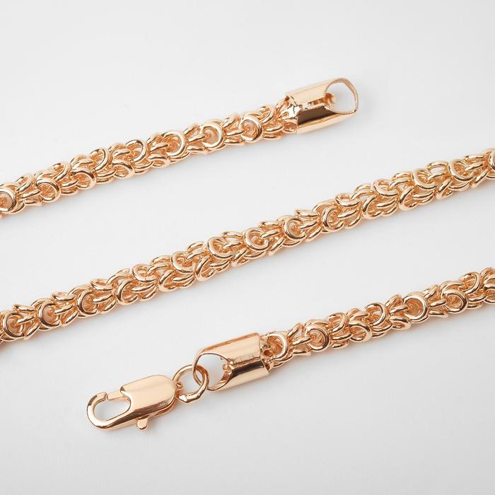 Цепь "Статус" объёмная, цвет золото, L=50 см
Цепь "Статус" объёмная, цвет золото, L=50 см