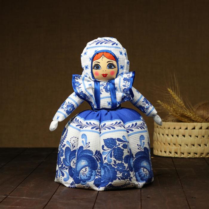 фото Грелка на чайник "русская барыня", гжель