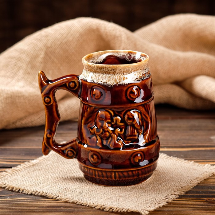 Пивная кружка "Казак", коричневая, пена, 0.7 л
Пивная кружка "Казак", коричневая, пена, 0.7 л