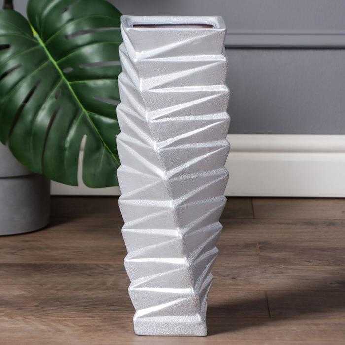 Ваза керамическая "Зигзаг", напольная, антика, светло-серебристая, 40 см
Ваза керамическая "Зигзаг", напольная, антика, светло-серебристая, 40 см