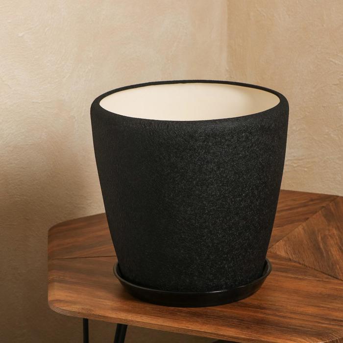 Горшок для цветов "Грация", шёлк, чёрный, керамика, 20 л
Горшок для цветов "Грация", шёлк, чёрный, керамика, 20 л