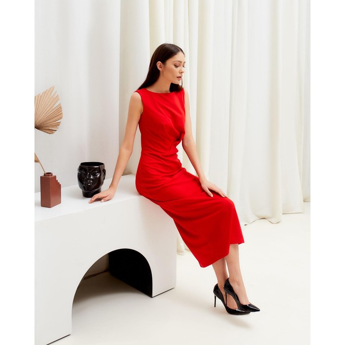 Платье MIST, р. 50, красный
Платье MIST, р. 50, красный