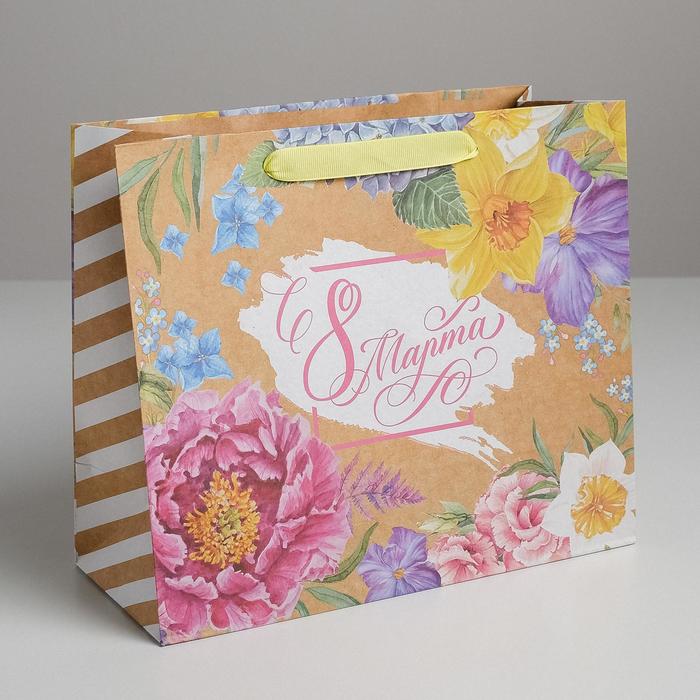 Пакет крафтовый горизонтальный «С 8 Марта», ML 27 х 23 х 11,5 см
Пакет крафтовый горизонтальный «С 8 Марта», ML 27 х 23 х 11,5 см