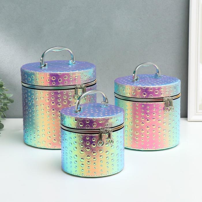 Шкатулка кожзам с зеркалом "Пузырьки перламутр" н-р 3шт 14х14х14 17,5х17,5х17,5 20х20х20см
Шкатулка кожзам с зеркалом "Пузырьки перламутр" н-р 3шт 14х14х14 17,5х17,5х17,5 20х20х20см