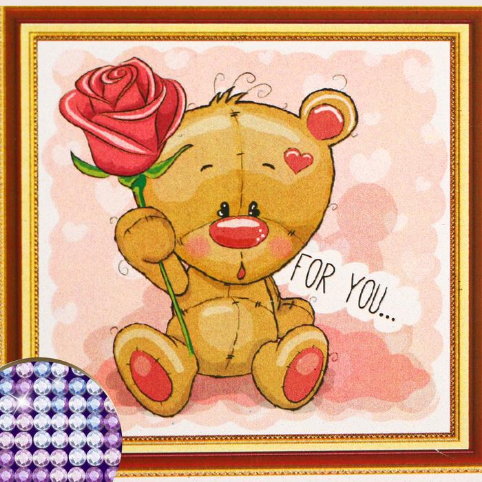 Алмазная мозаика с частичным заполнением «Мишка с розой» 20×20 см, с рамкой на подставке
Алмазная мозаика с частичным заполнением «Мишка с розой» 20×20 см, с рамкой на подставке