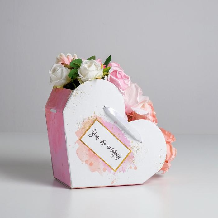 Переноска сердце складная с лентами You are amazing, 25 × 22 × 11 см
Переноска сердце складная с лентами You are amazing, 25 × 22 × 11 см