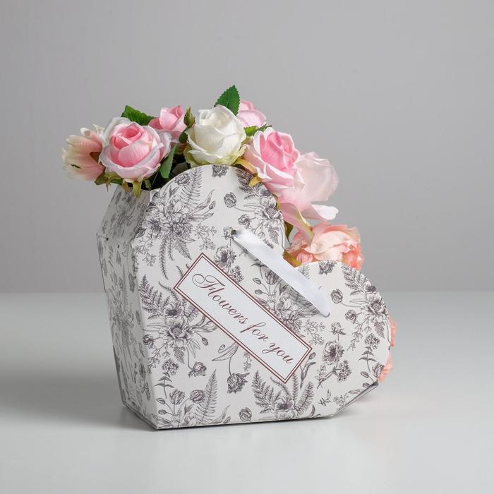 Переноска сердце складная с лентами Flowers for you, 25 × 22 × 11 см
Переноска сердце складная с лентами Flowers for you, 25 × 22 × 11 см