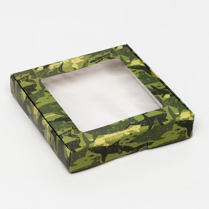 Коробка самосборная, "Военная", 16 х 16 х 3 см
Коробка самосборная, "Военная", 16 х 16 х 3 см