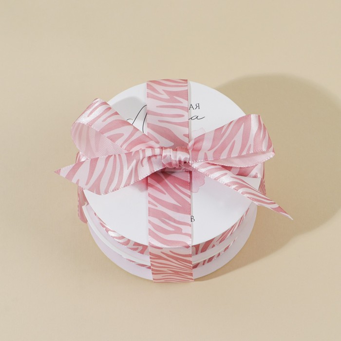 Лента атласная «Стиль», 2 см × 5 м
Лента атласная «Стиль», 2 см × 5 м