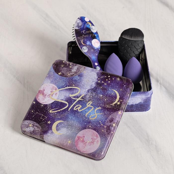 Набор «Моя вселенная»: спонж для макияжа 2 шт, расческа, кисть для макияжа