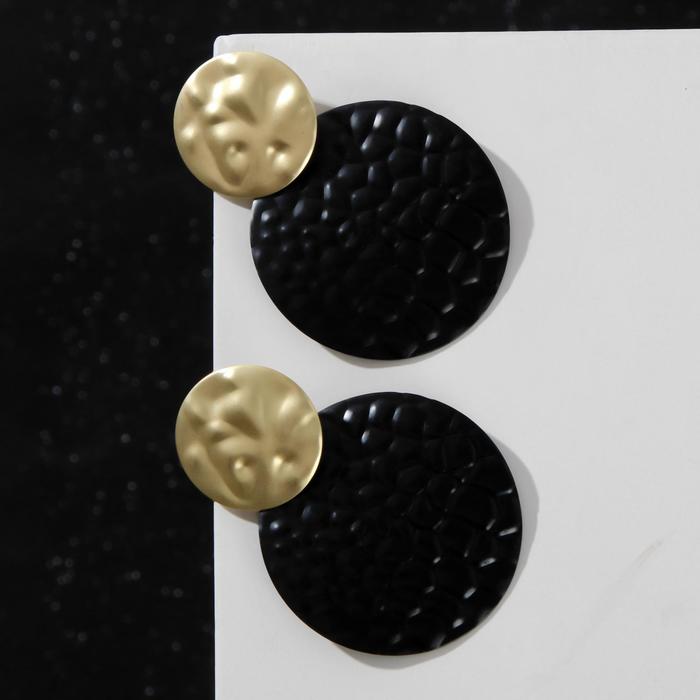 Серьги металл "Тренд" мятые диски, цвет чёрный в матовом золоте 
Серьги металл "Тренд" мятые диски, цвет чёрный в матовом золоте
