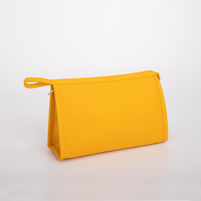 Косметичка на молнии, цвет жёлтый
Косметичка на молнии, цвет жёлтый