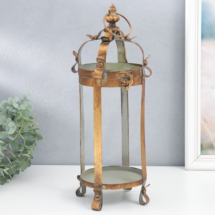 Подсвечник металл на 1 свечу "Стратег" состаренное золото 38х15,5х15,5 см 
Подсвечник металл на 1 свечу "Стратег" состаренное золото 38х15,5х15,5 см