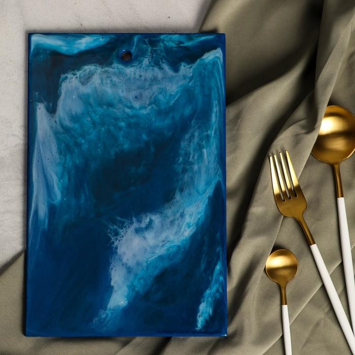 Разделочная доска ручной работы «Море», 28 × 18 см
Разделочная доска ручной работы «Море», 28 × 18 см