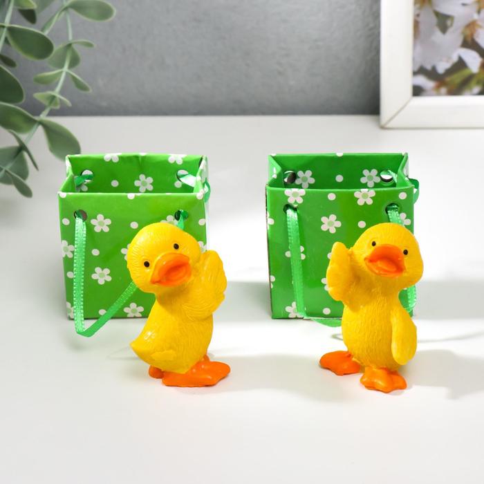 Сувенир полистоун "Жёлтый утёнок" МИКС 5,2х3,7х3 см
Сувенир полистоун "Жёлтый утёнок" МИКС 5,2х3,7х3 см