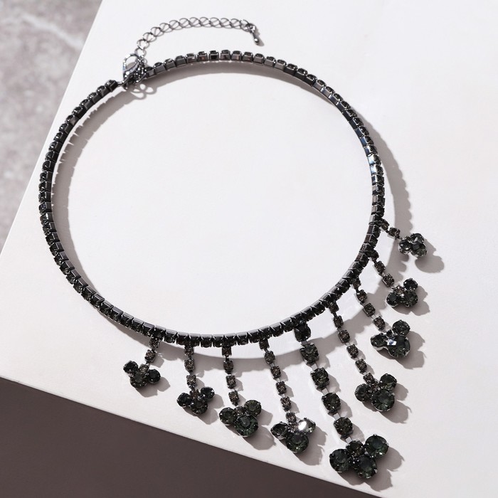 Колье "Голливуд" обруч с нитями, цвет серый d=12 , длина 12см
Колье "Голливуд" обруч с нитями, цвет серый d=12 , длина 12см