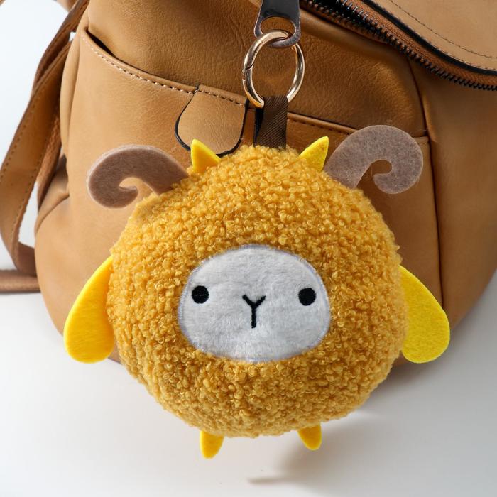 Пушистик на кольце "Барашек кучерявый оранж" 16х15х5,5 см 
Пушистик на кольце "Барашек кучерявый оранж" 16х15х5,5 см