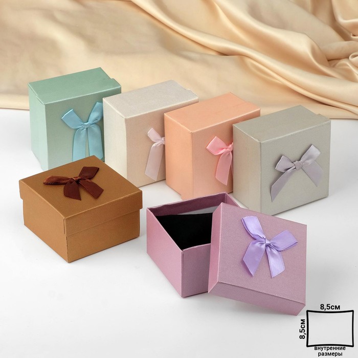 Коробочка подарочная под браслет/часы "Бант атласный", 9*9, цвет МИКС
Коробочка подарочная под браслет/часы "Бант атласный", 9*9, цвет МИКС