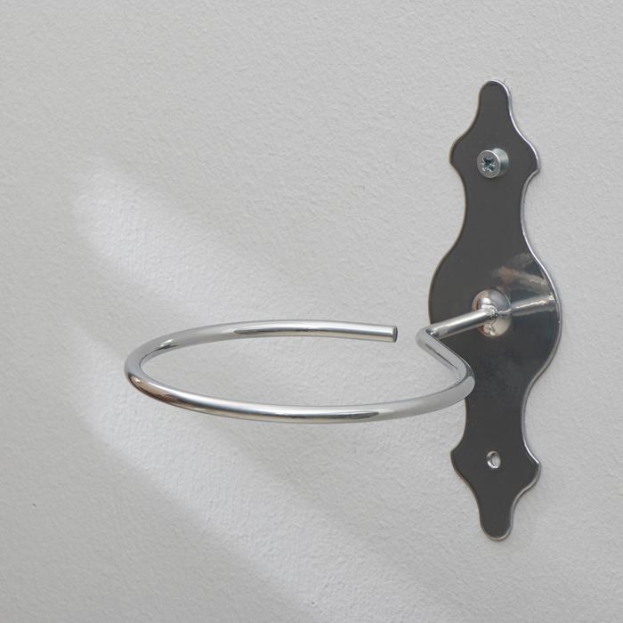 Поддержка для кашпо, d = 13 см, цвет хром
Поддержка для кашпо, d = 13 см, цвет хром