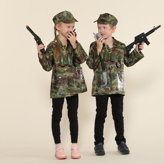 Игровой набор «Военный с пистолетом»
Игровой набор «Военный с пистолетом»