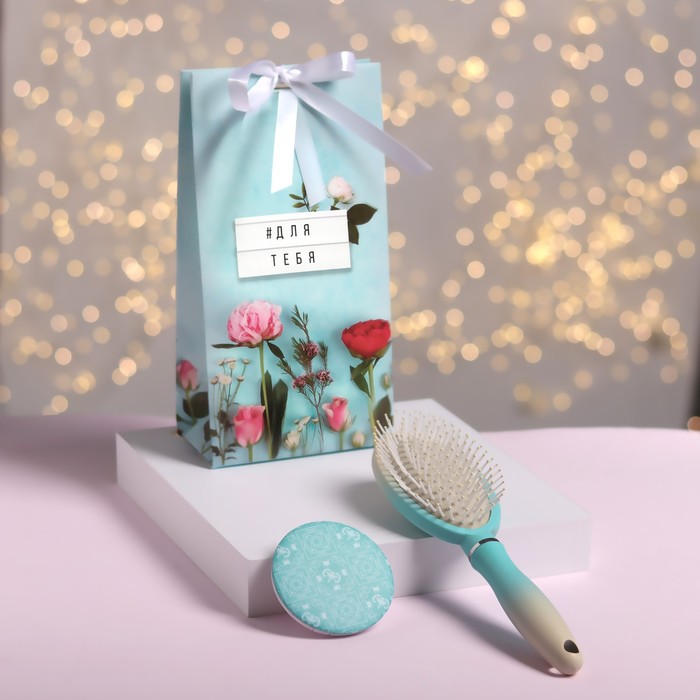 Подарочный набор «For you», 2 предмета: зеркало, массажная расчёска
Подарочный набор «For you», 2 предмета: зеркало, массажная расчёска