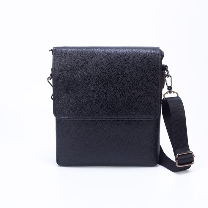 Планшет мужской на молнии, длинный ремень, цвет чёрный
Планшет мужской на молнии, длинный ремень, цвет чёрный