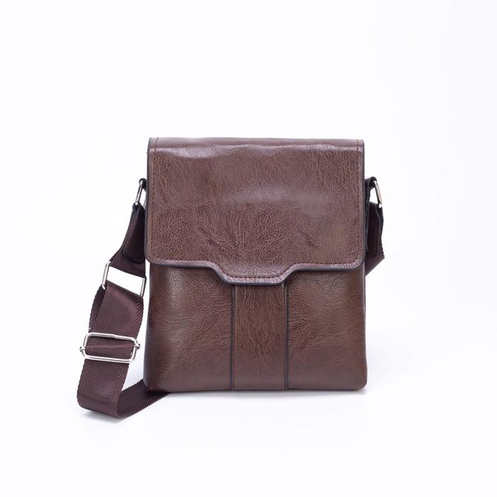 Планшет мужской, отдел на молнии, длинный ремень, цвет коричневый
Планшет мужской, отдел на молнии, длинный ремень, цвет коричневый