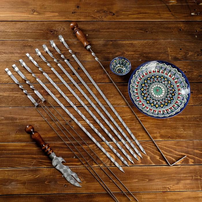 Набор узбекских шампуров 50см, + аксессуары, "Риштан" 12 предм.
Набор узбекских шампуров 50см, + аксессуары, "Риштан" 12 предм.