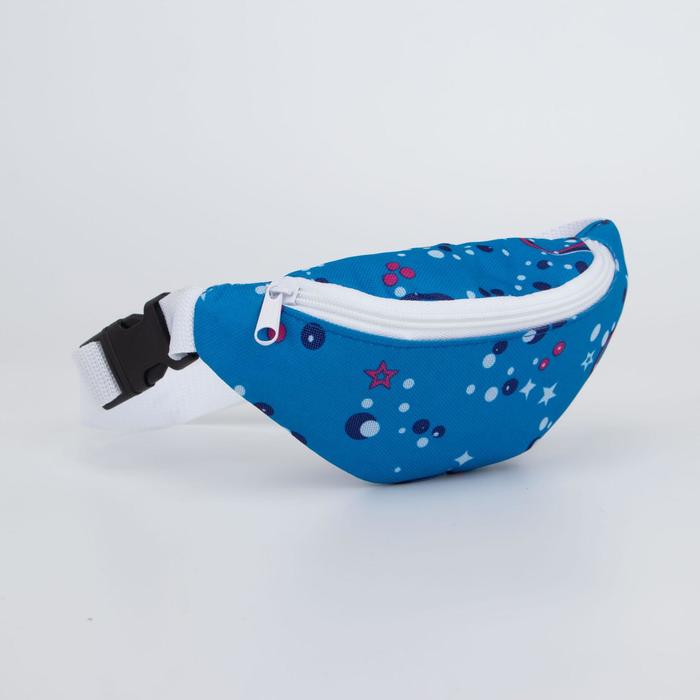 Сумка поясная, отдел на молнии, цвет синий
Сумка поясная, отдел на молнии, цвет синий