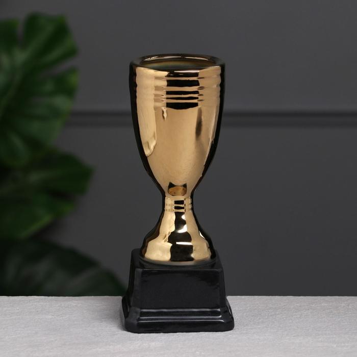 Сувенир-статуэтка "Кубок", 19 см
Сувенир-статуэтка "Кубок", 19 см