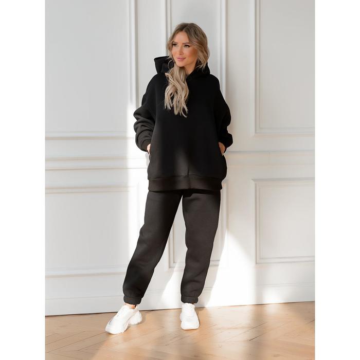 Костюм женский, размер 42-44
Костюм женский, размер 42-44